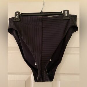 NWT Sanctuary Black Ribbed Bikini Bottom - Size XL